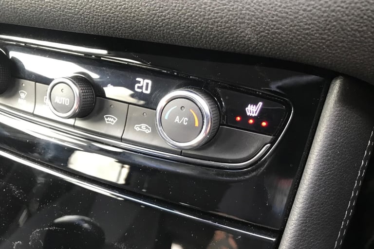  Vauxhall Grandland 1.2 Turbo Ultimate Suv 5dr Petrol Manual Euro 6 s/s 130 Ps