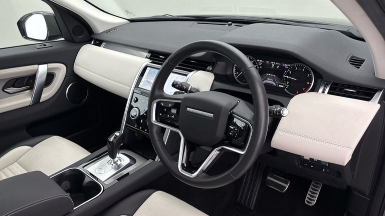 2023 Land Rover Discovery Sport 1.5 P300e 12.2kWh R-Dynamic SE SUV 5dr Petrol Plug-in Hybrid Auto...