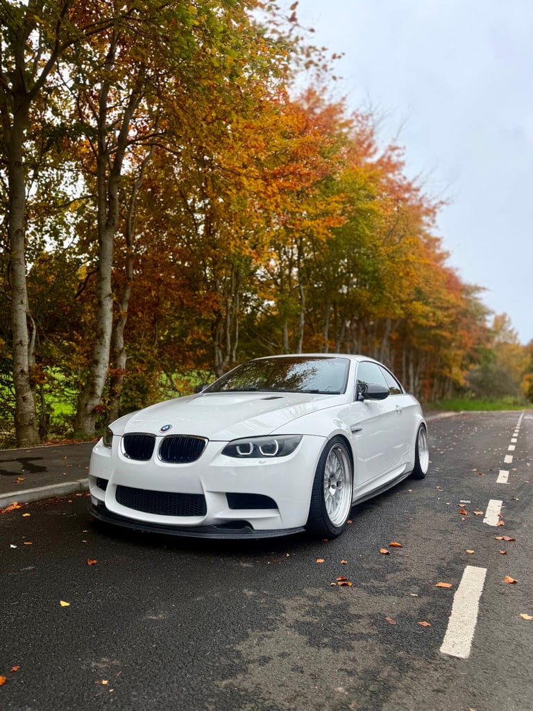 2010 BMW M3 DCT V8 E93 CONVERTIBLE ALPINE WHITE FOX RED