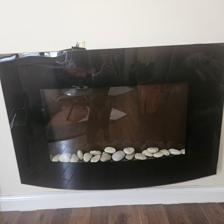  Electric Wall Mounted Fire 
