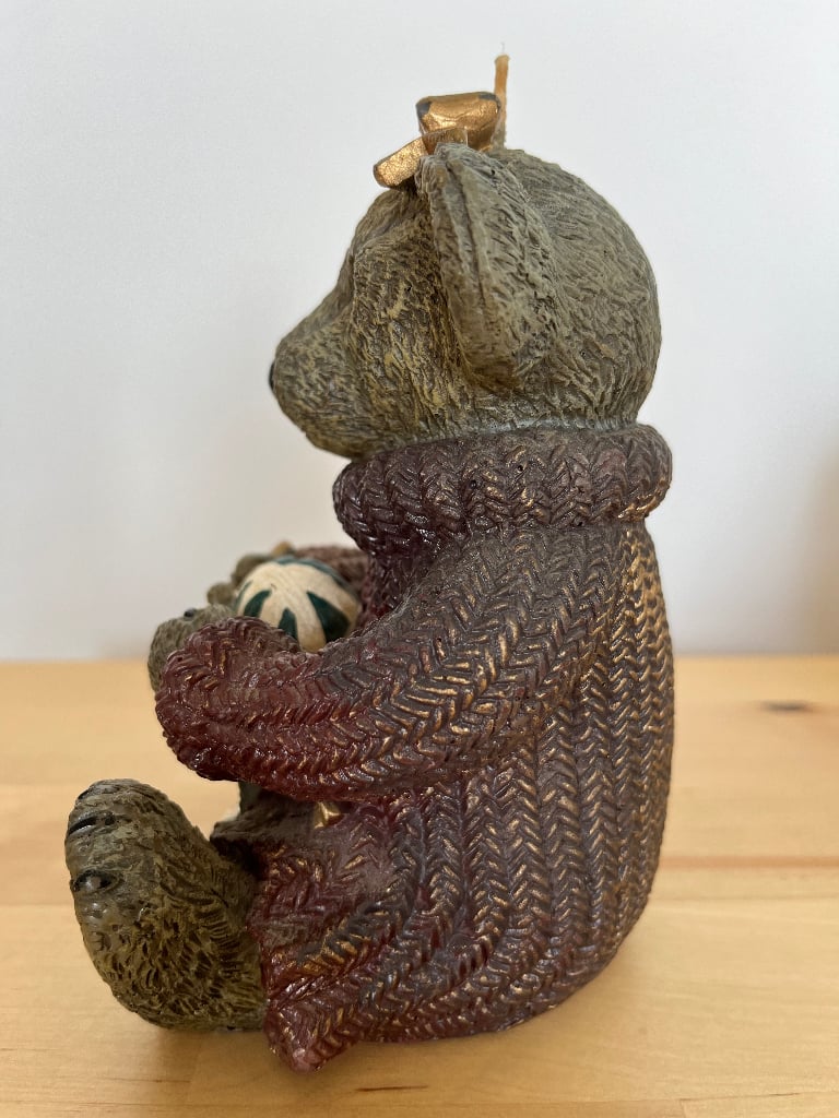 Vintage cute teddy bear candle. Unused