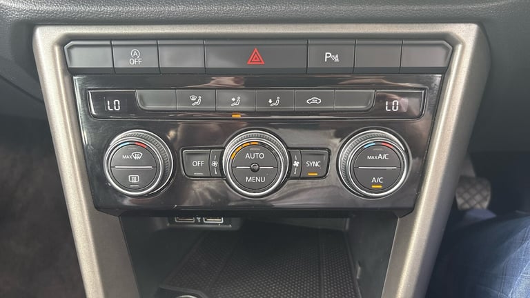 2020 Volkswagen T-Roc 1.0 TSI SE 5dr Petrol Hatchback Hatchback Petrol Manual