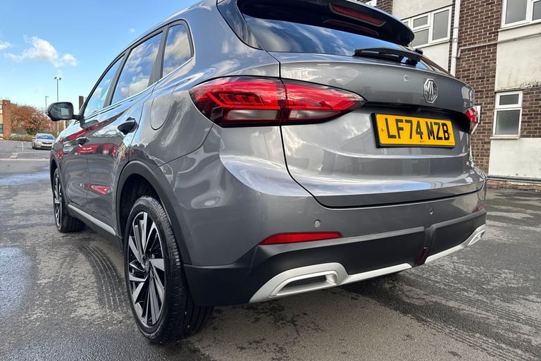 2025 MG MG ZS 106600 Hatchback Hybrid Automatic