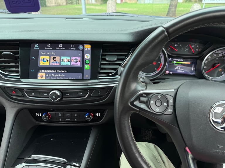 Vauxhall, INSIGNIA, Hatchback, 2018, Manual, 1598 (cc), 5 doors