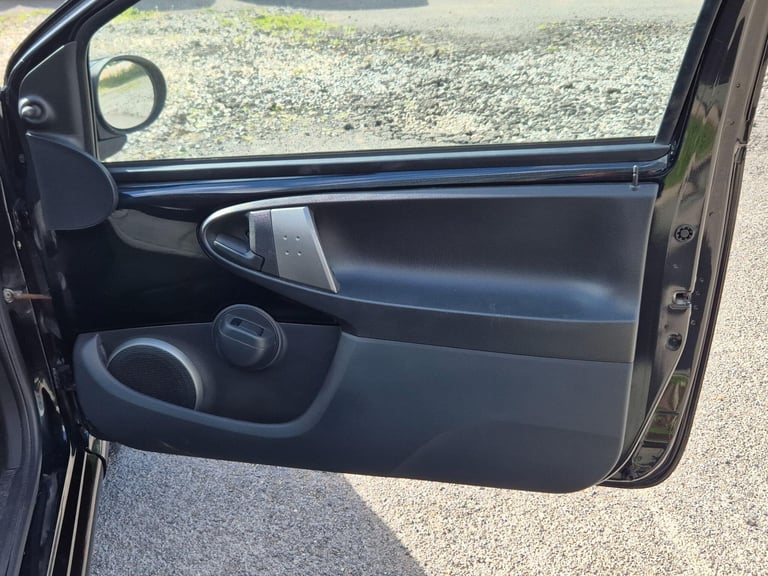 2014 Toyota AYGO 1.0 VVT-i Move Euro 5 3dr HATCHBACK Petrol Manual