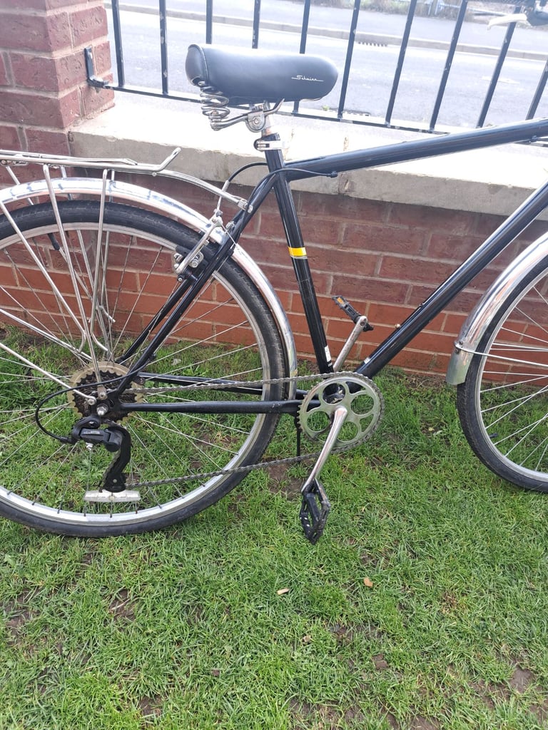 Mens bike brilliant condition Welcome to come check and try it all out from my front door 