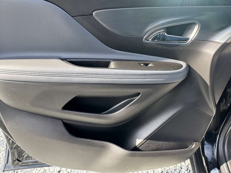 2016 Vauxhall Mokka 1.6 Mokka SE S/S 5dr SUV Petrol Manual