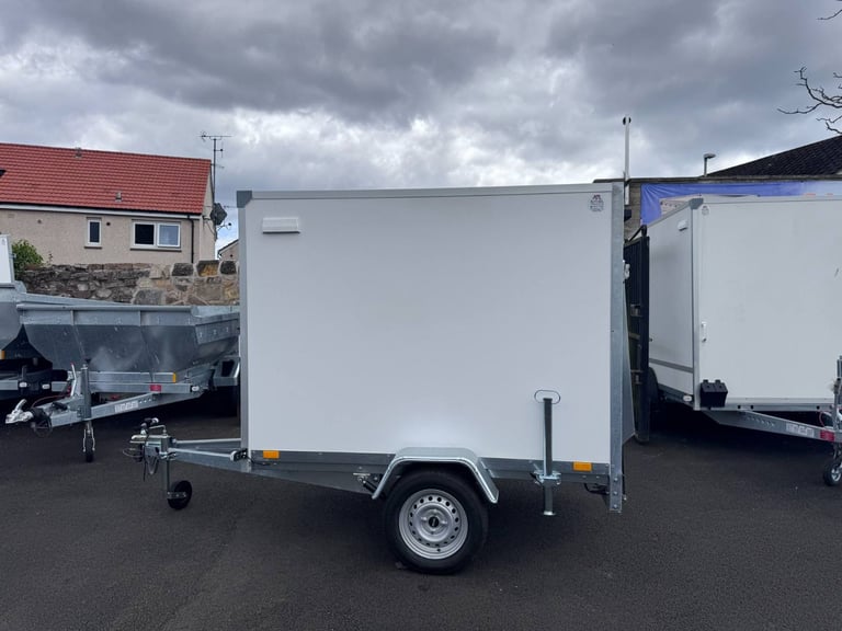 Brand New Niewiadow F7520D Single Axle Box Trailer With Ramp 750KG Un Braked