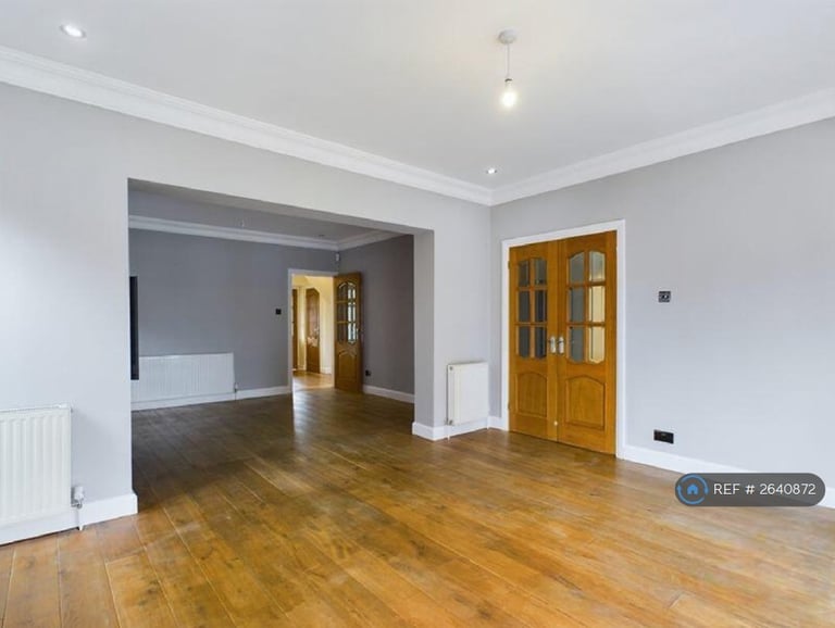 3 bedroom house in Newlands Drive, Birmingham, B62 (3 bed) (#2640872)