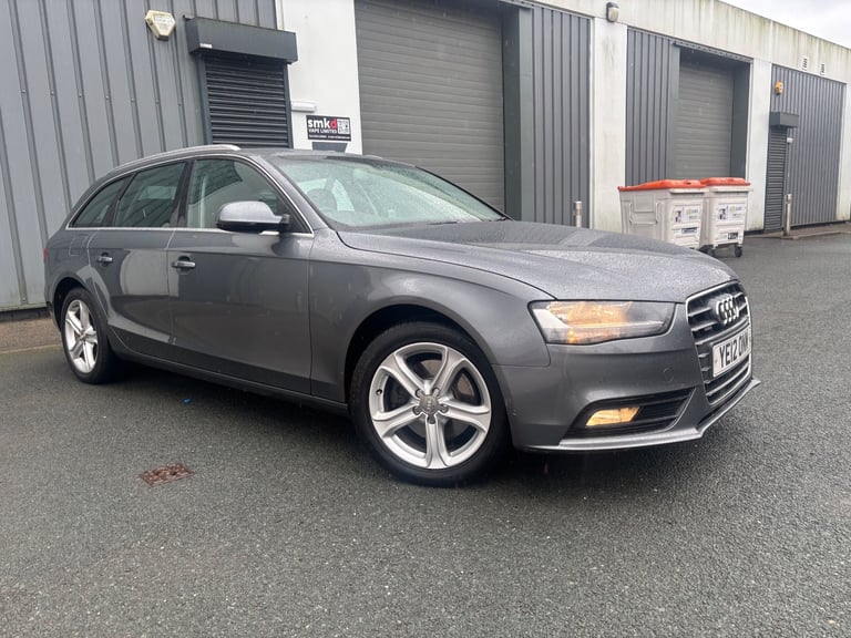 AUDI A4 2.0 TDI TECHNIK AVANT QUATTRO, SAT-NAV HEATED LEATHER FRONT & REAR PARKING SENSORS.