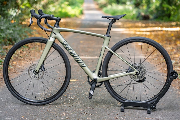 Specialized Roubaix SL8 Sport eTap Dics Futureshock Endurance Bike 52cm small