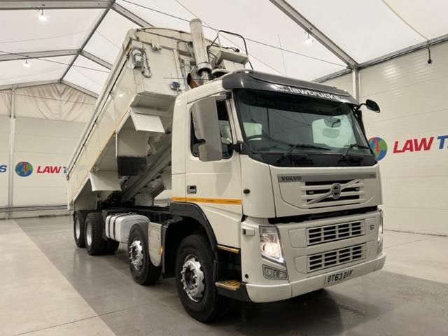 Volvo FM 410 8x4 Day Cab Tipper