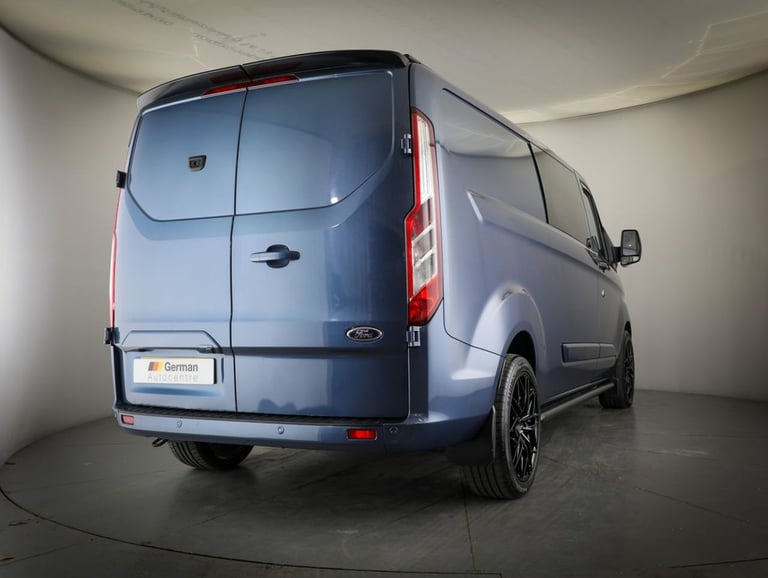2022 Ford Transit Custom 2.0 300 EcoBlue Limited Panel Van 5dr Diesel Manual L2 H1 Euro 6 (s/s) (...