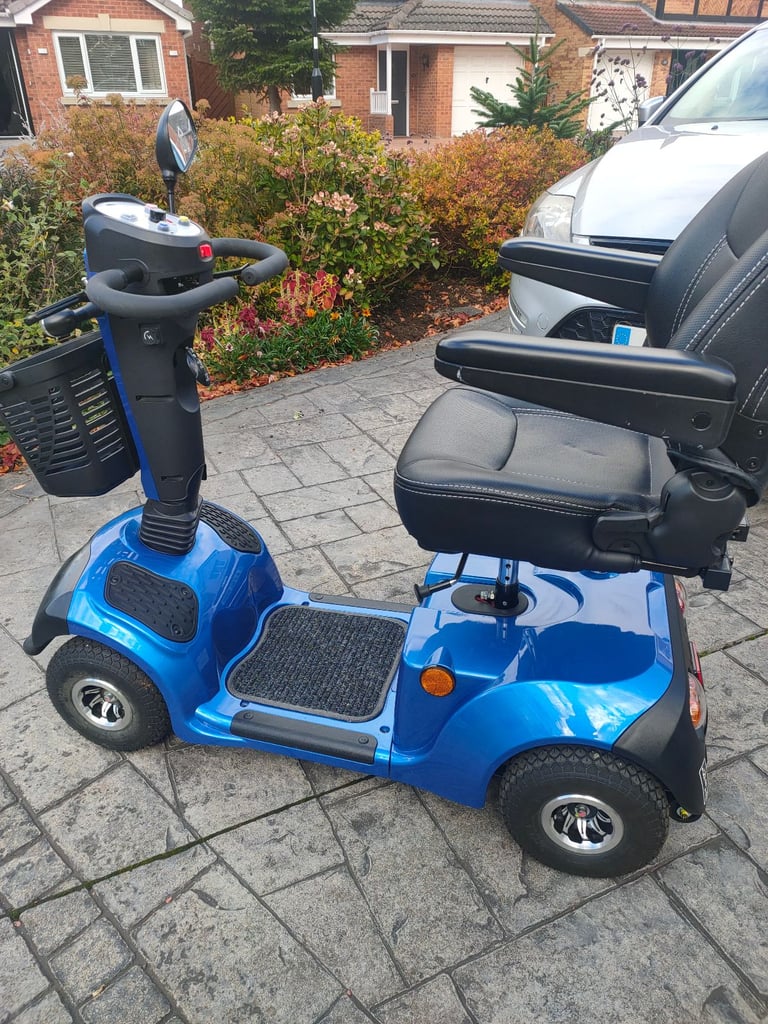 Neo 8 Mobility Scooter