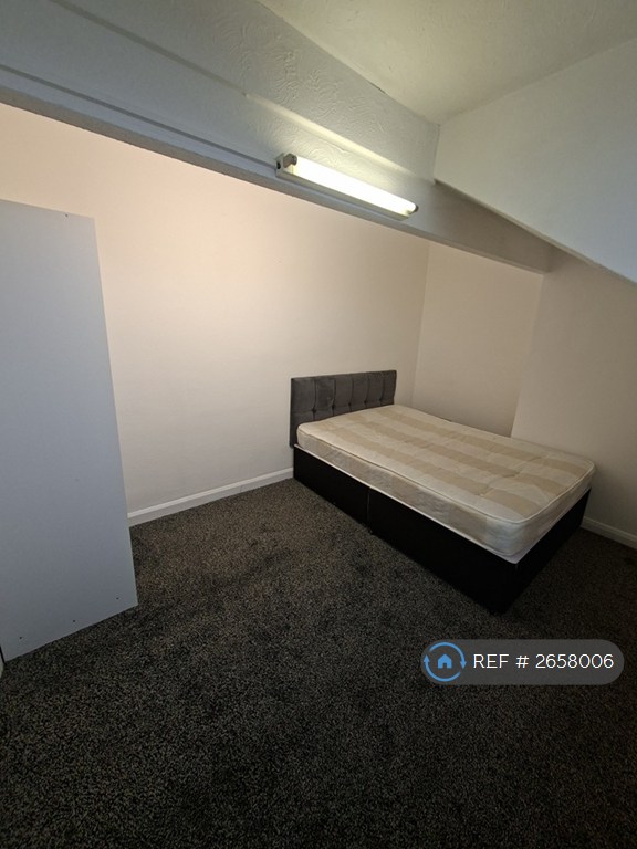 2 bedroom house in Congress Street, Leeds, LS12 (2 bed) (#2658006)