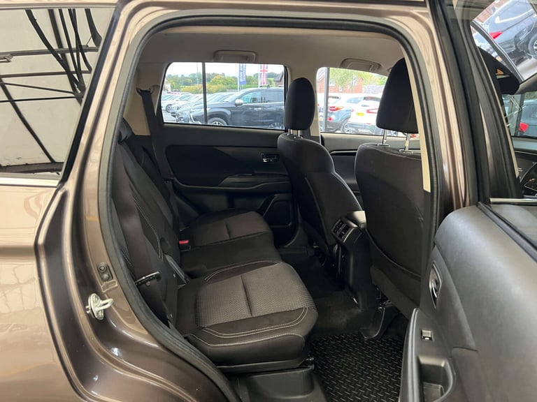 2019 Mitsubishi Outlander 2.0 Design 5dr CVT ESTATE PETROL Automatic