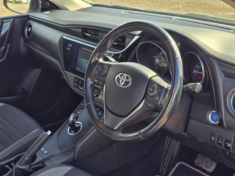 2018 Toyota Auris 1.8 VVT-h Icon CVT Euro 6 (s/s) 5dr Hatchback Hybrid Automatic