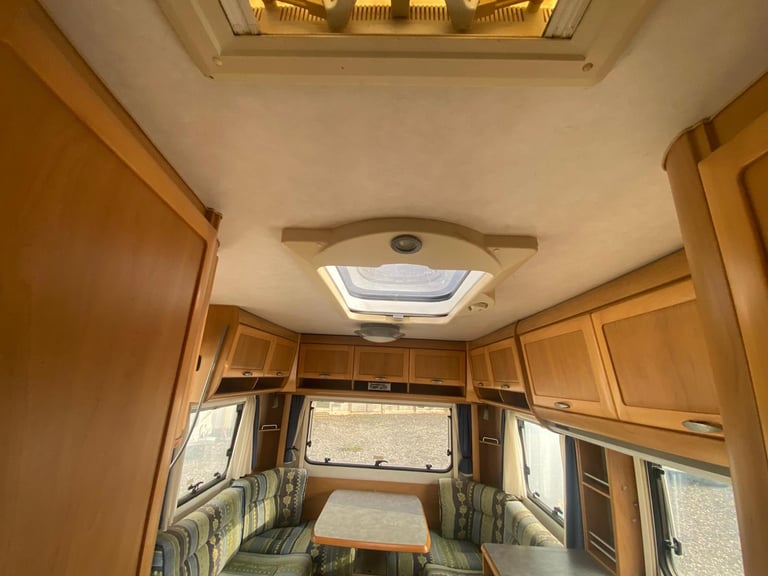 HYMER NOVA - 2001 - FIXED BED - 4 BERTH - BARGAIN BE QUICK 