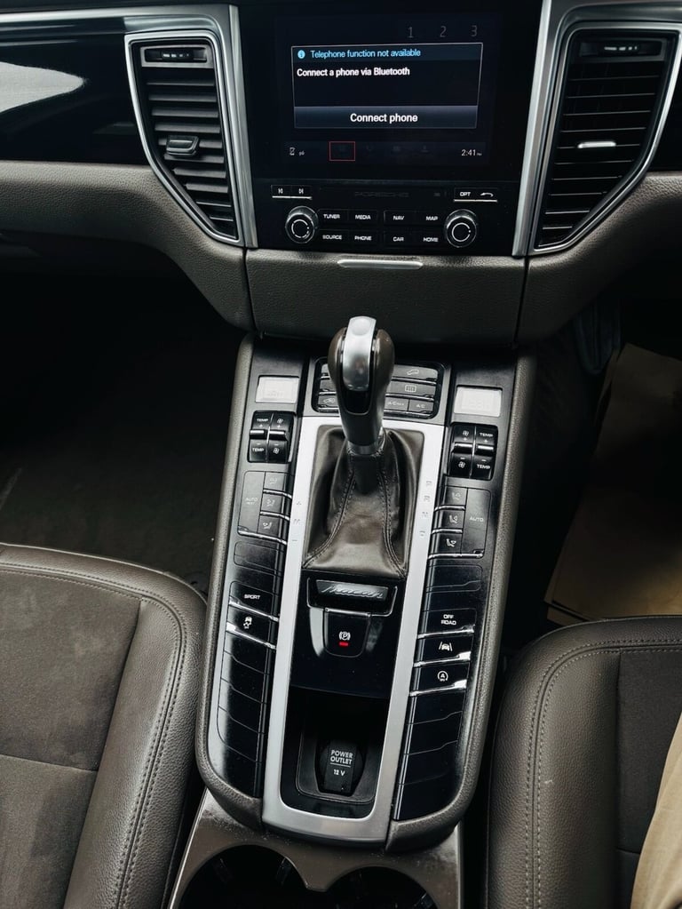 2016 Porsche Macan 3.0 TD V6 S SUV 5dr Diesel PDK 4WD Euro 6 (s/s) (258 ps) ESTATE Diesel Automatic