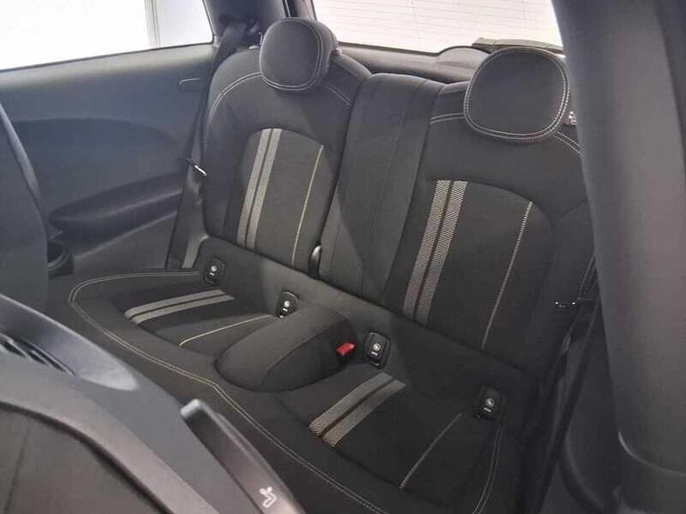 2019 MINI Hatch 1.5 Cooper Sport Hatchback 3dr HATCHBACK Petrol Manual