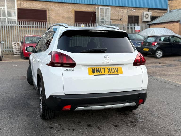 2017 Peugeot 2008 1.2 PureTech Allure Euro 6 5dr HATCHBACK Petrol Manual