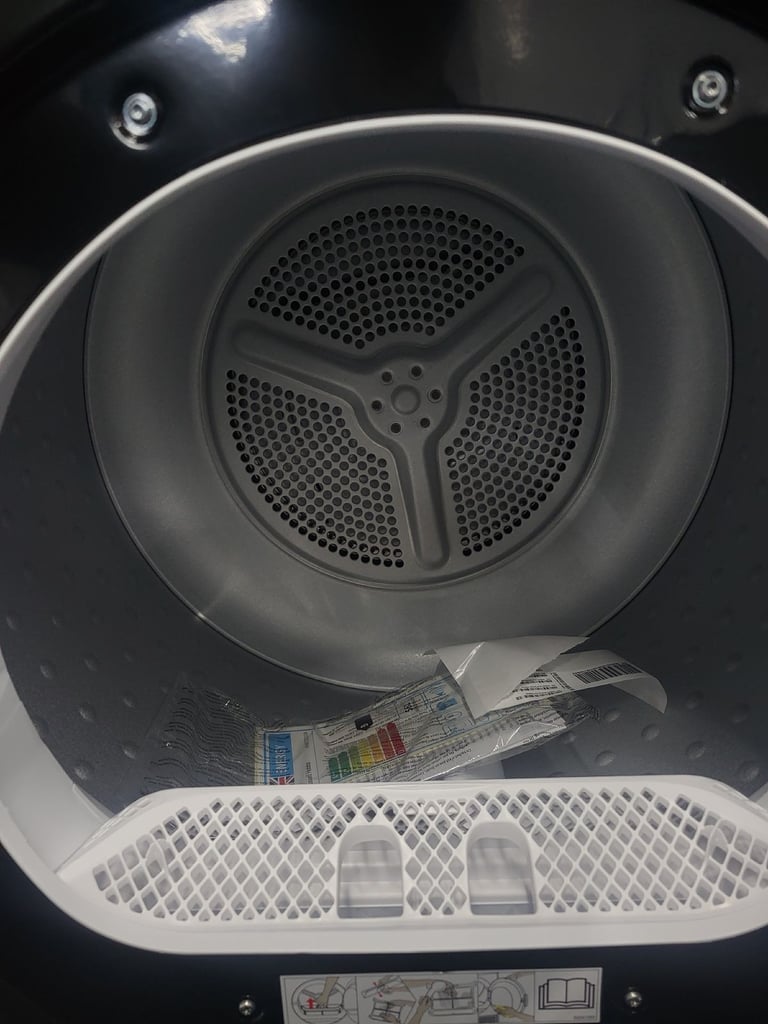 Russell Hobbs Freestanding Condenser Dryer Electric Tumble Dryer 15 Programmes 8kg Capacity 