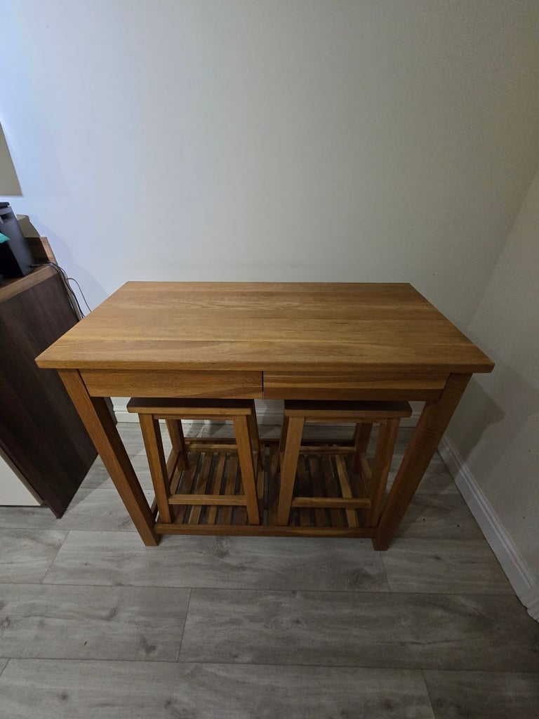 image for Breakfast bar solid oak