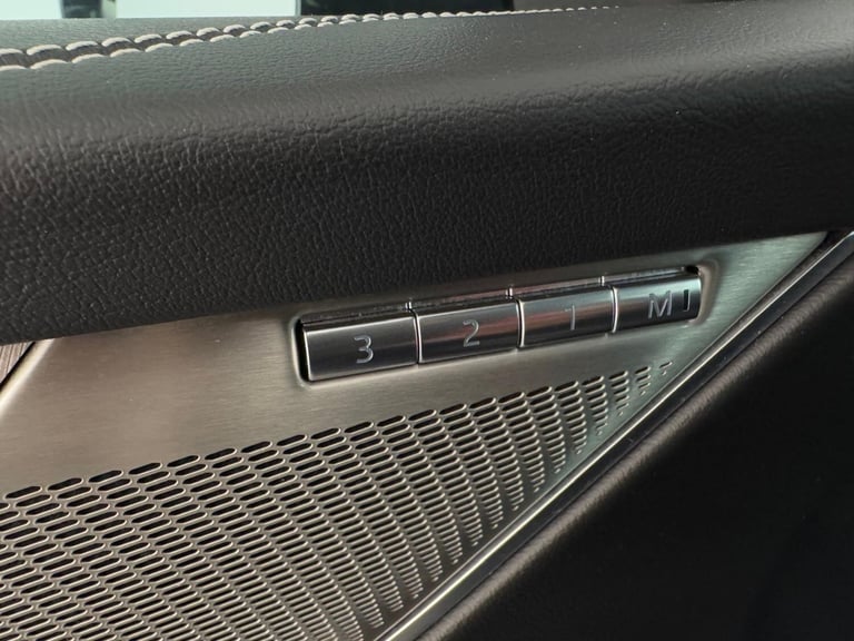 2022 Jaguar F-Pace 2.0 P250i R-Dynamic S Auto AWD Euro 6 (s/s) 5dr ESTATE Petrol Automatic