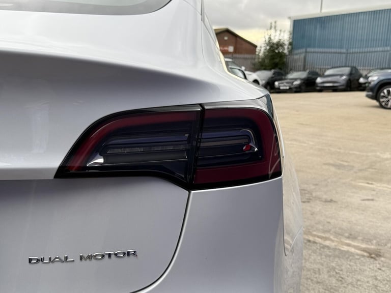 2021 Tesla Model 3 Long Range AWD 4dr Auto SALOON ELECTRIC Automatic