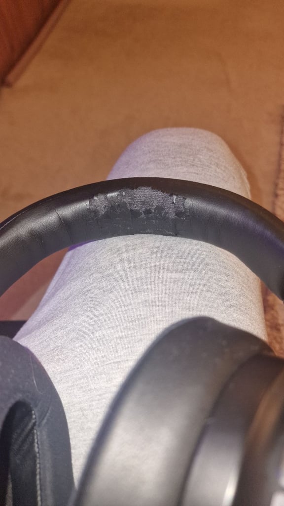 Corsair Gaming headset. 