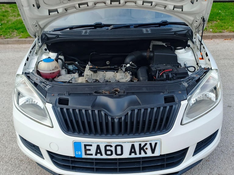 2010 Skoda Fabia 1.2 S Euro 5 5dr HATCHBACK Petrol Manual
