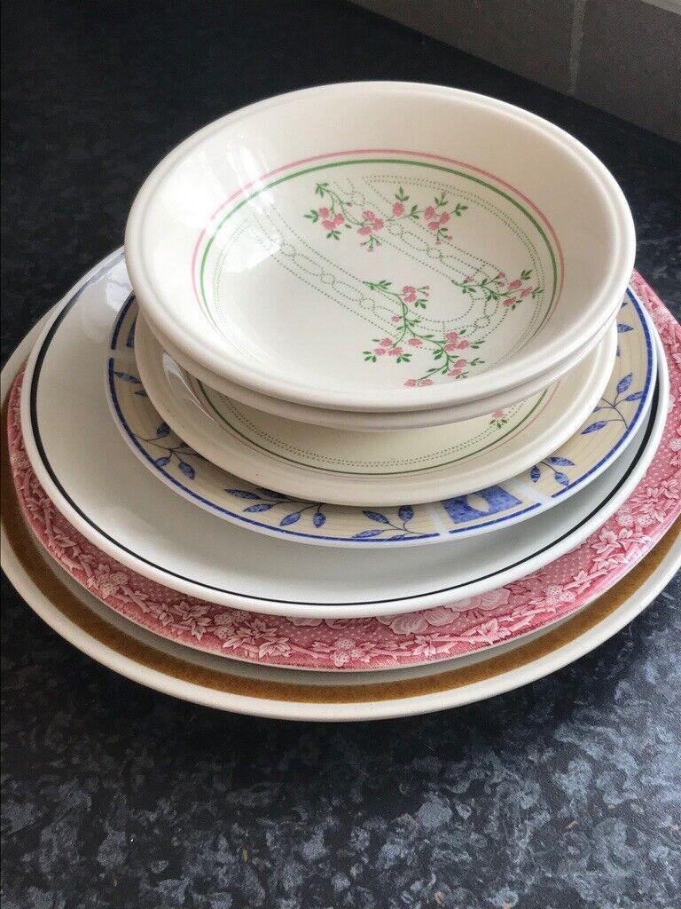 Various used crockery and glassware 