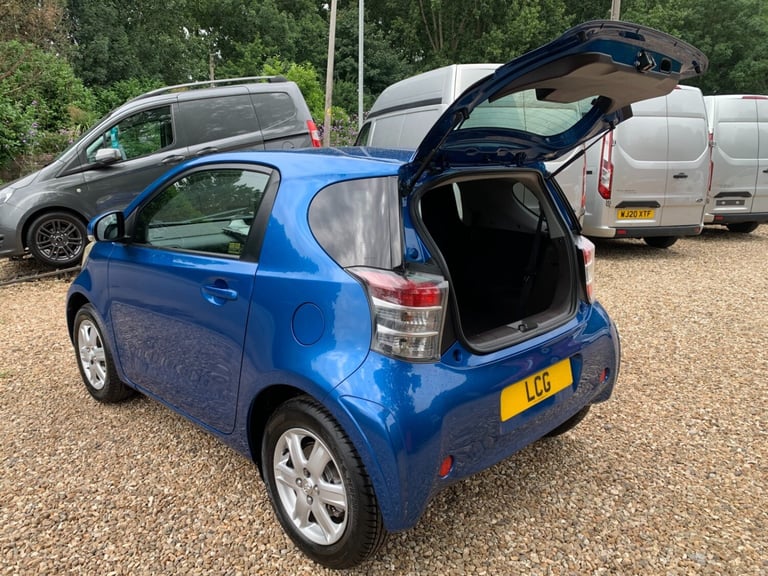 2010 Toyota IQ 1.0 VVT-i 3dr HATCHBACK Petrol Manual