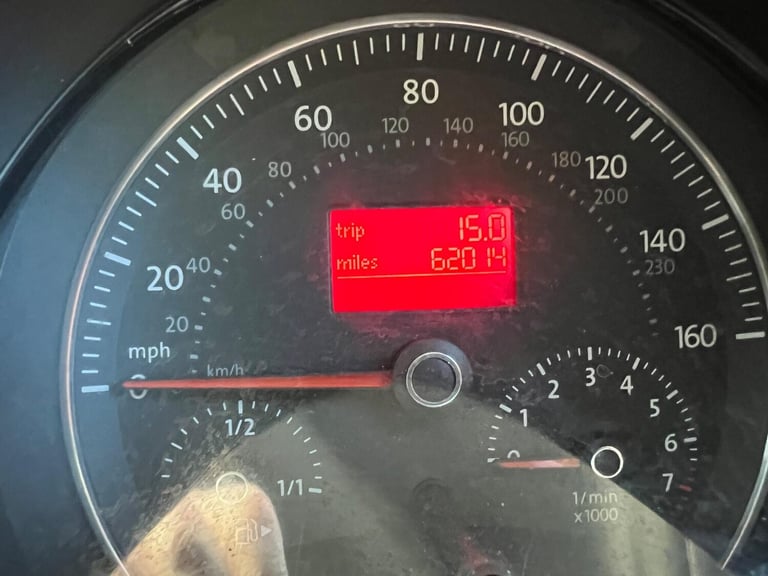 2006 Volkswagen Beetle 2.0 Auto Euro 4 3dr HATCHBACK Petrol Automatic