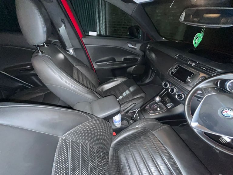 Alfa Romeo, GIULIETTA, Hatchback, 2014, Manual, 1368 (cc), 5 doors