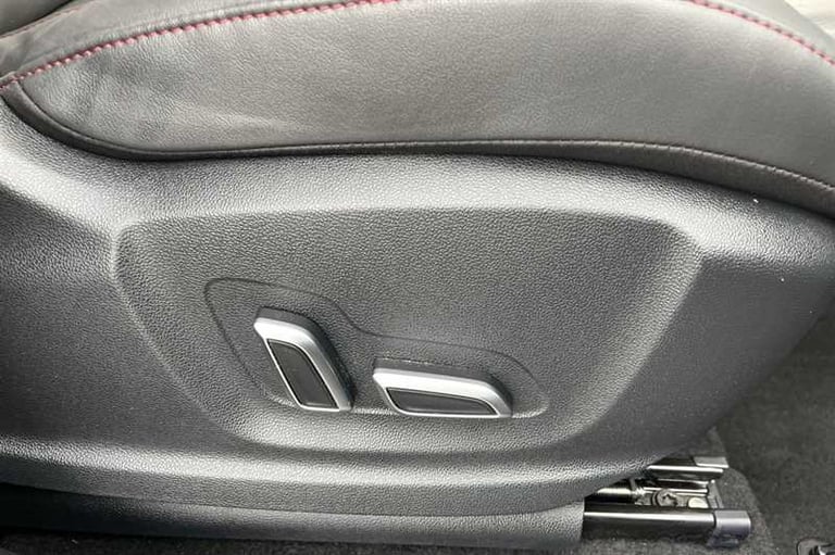 2024 MG MG HS 1.5 T-GDI Trophy SUV 5dr Petrol DCT Euro 6 (s/s) (162 ps) SUV Petrol Automatic