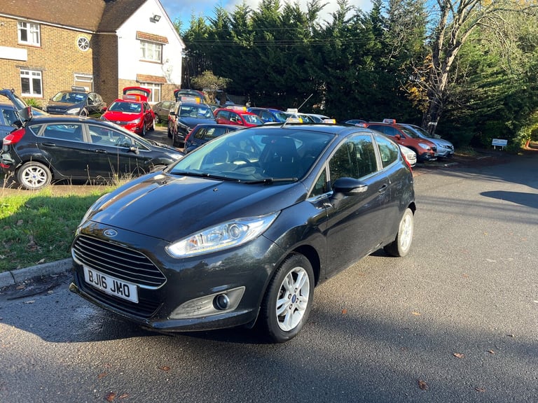image for 2016 Ford Fiesta 1.25 Zetec Hatchback 3dr Petrol Manual Euro 6 (82 ps) Petrol