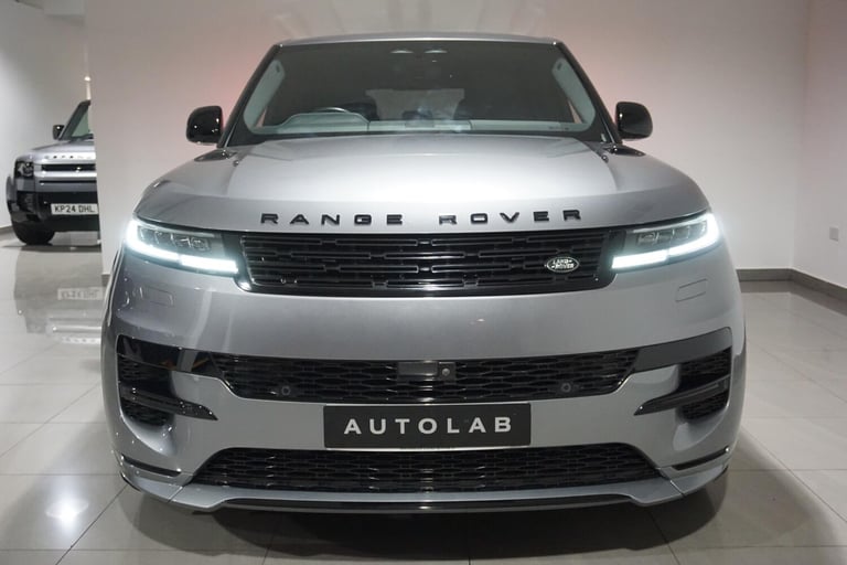 2023 Land Rover Range Rover Sport 3.0 D300 MHEV Dynamic SE SUV 5dr Diesel Auto 4WD Euro 6 (s/s) (...