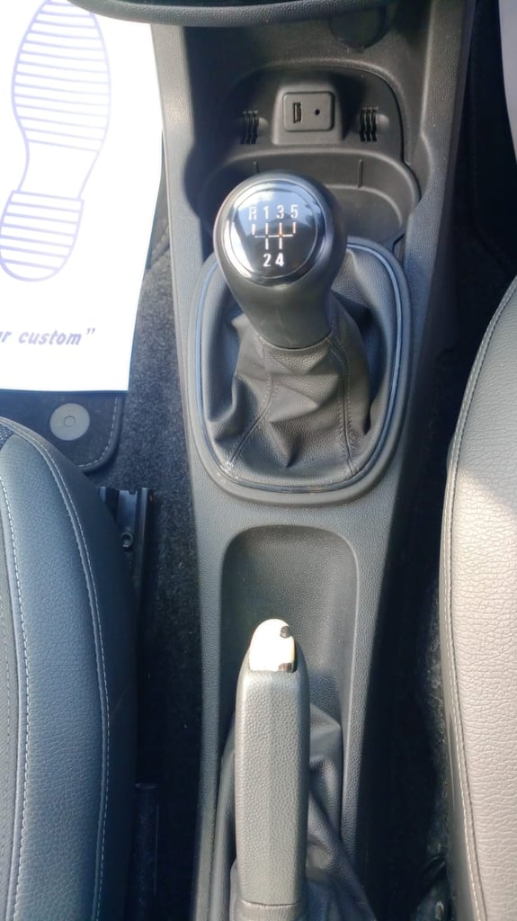 2014 Vauxhall Corsa 1.2 Excite 3dr [AC] *1 OWNER* 12 MTH MOT* ONLY 48000 MILES HATCHBACK Petrol M...
