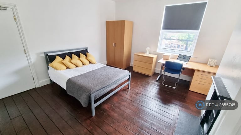 6 bedroom house in Woodborough Road, Nottingham, NG3 (6 bed) (#2655745)