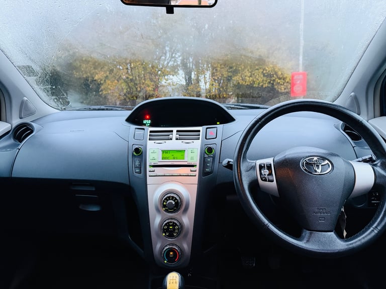 Toyota, YARIS, Hatchback, 2006, Manual, 1296 (cc), 5 doors