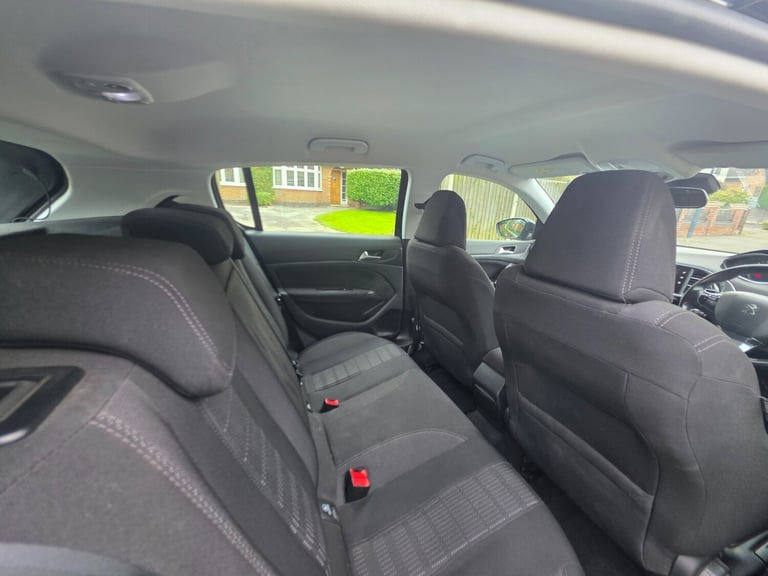 2015 Peugeot 308 1.6 BlueHDi 120 Allure 5dr HATCHBACK Diesel Manual