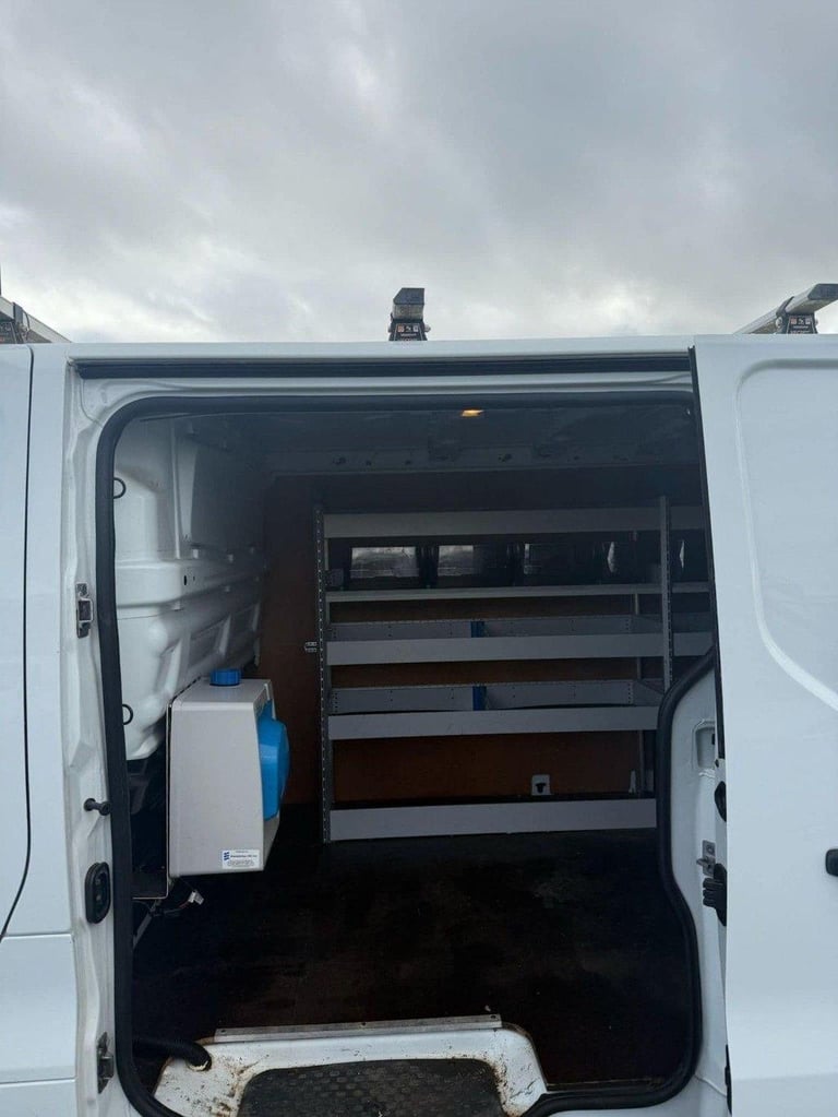 2018 ON 18 PLATE RENAULT TRAFFIC L129 BUSINESS DCI LWB DIESEL VAN ULEZ FREE ZONE