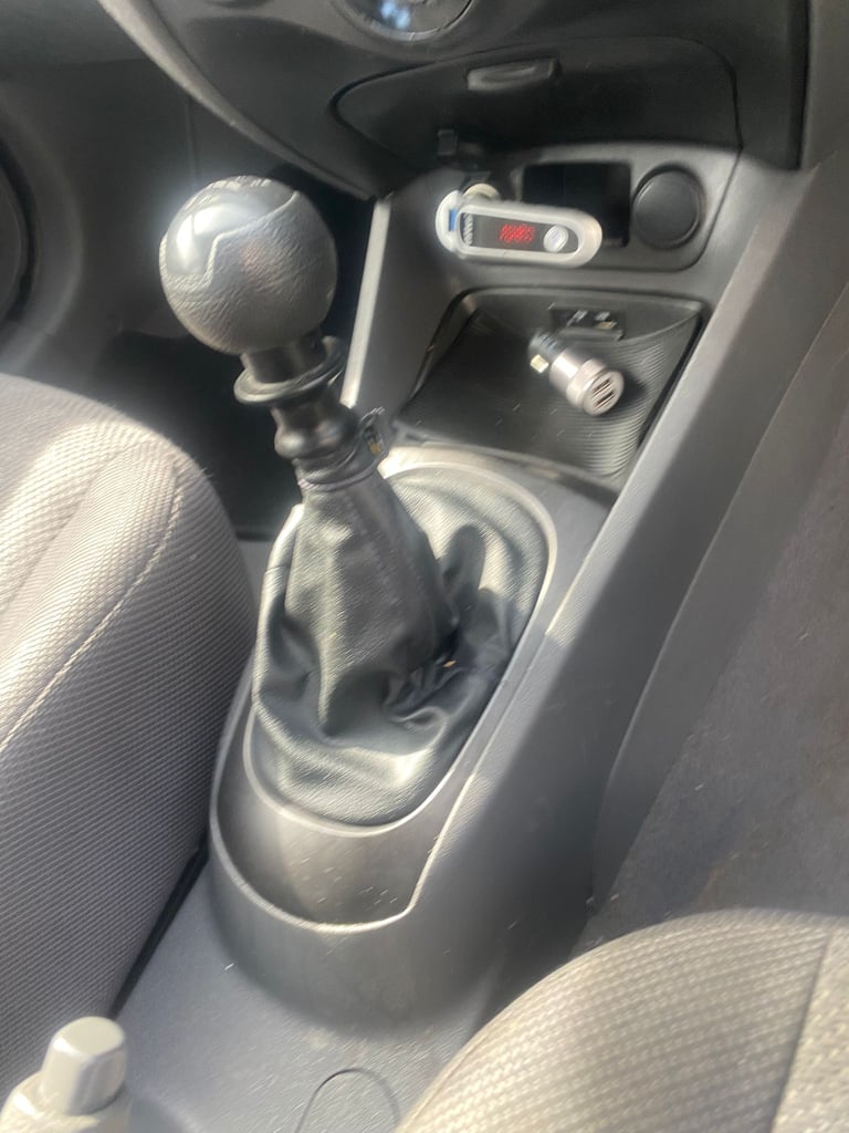 Kia, RIO, Hatchback, 2010, Manual, 1493 (cc), 5 doors