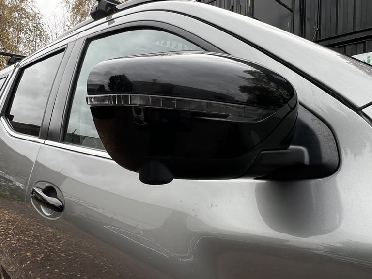 NISSAN NAVARA 2.3 dCi N-Guard 2019