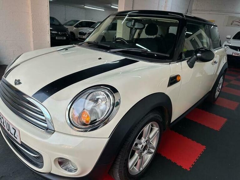 MINI Hatch 1.6 Cooper Hatchback 3dr Petrol Manual Euro 5 (s/s) (122 ps)