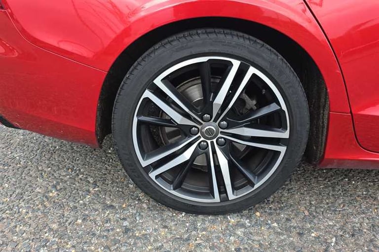 2022 Volvo S60 2.0 B5P R DESIGN 4dr Auto SALOON PETROL Automatic