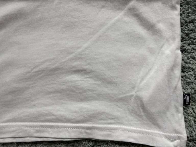 Puma T. Shirt and shorts set age 4-5 I’d say 3-4 yrs