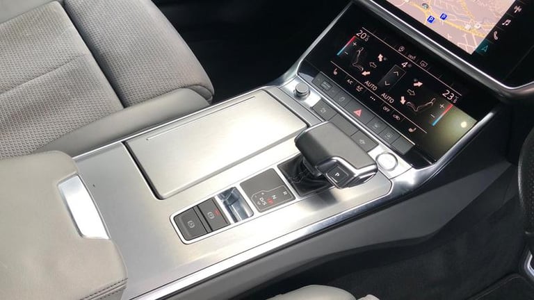 2019 Audi A6 Avant Black Edition 45 TFSI quattro 245 PS S tronic Automatic Saloon Petrol Automatic