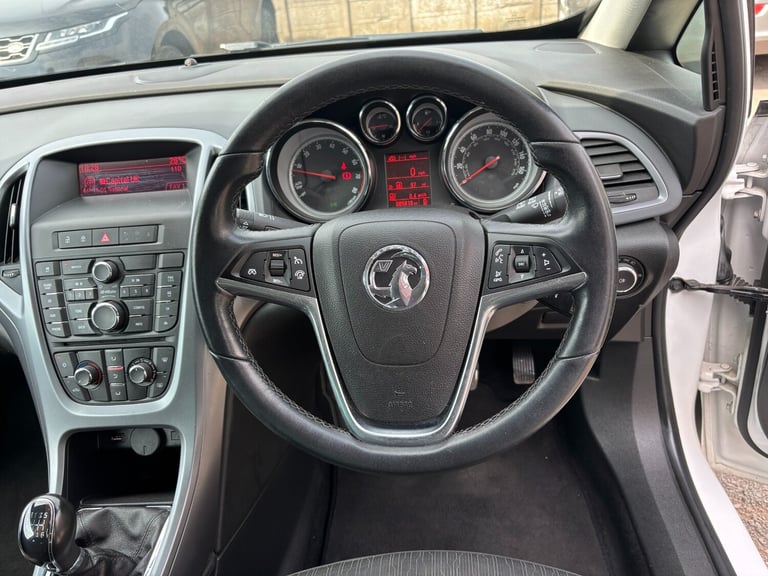 2015 Vauxhall Astra GTC 1.4T 16V 140 Sport 3dr HATCHBACK Petrol Manual